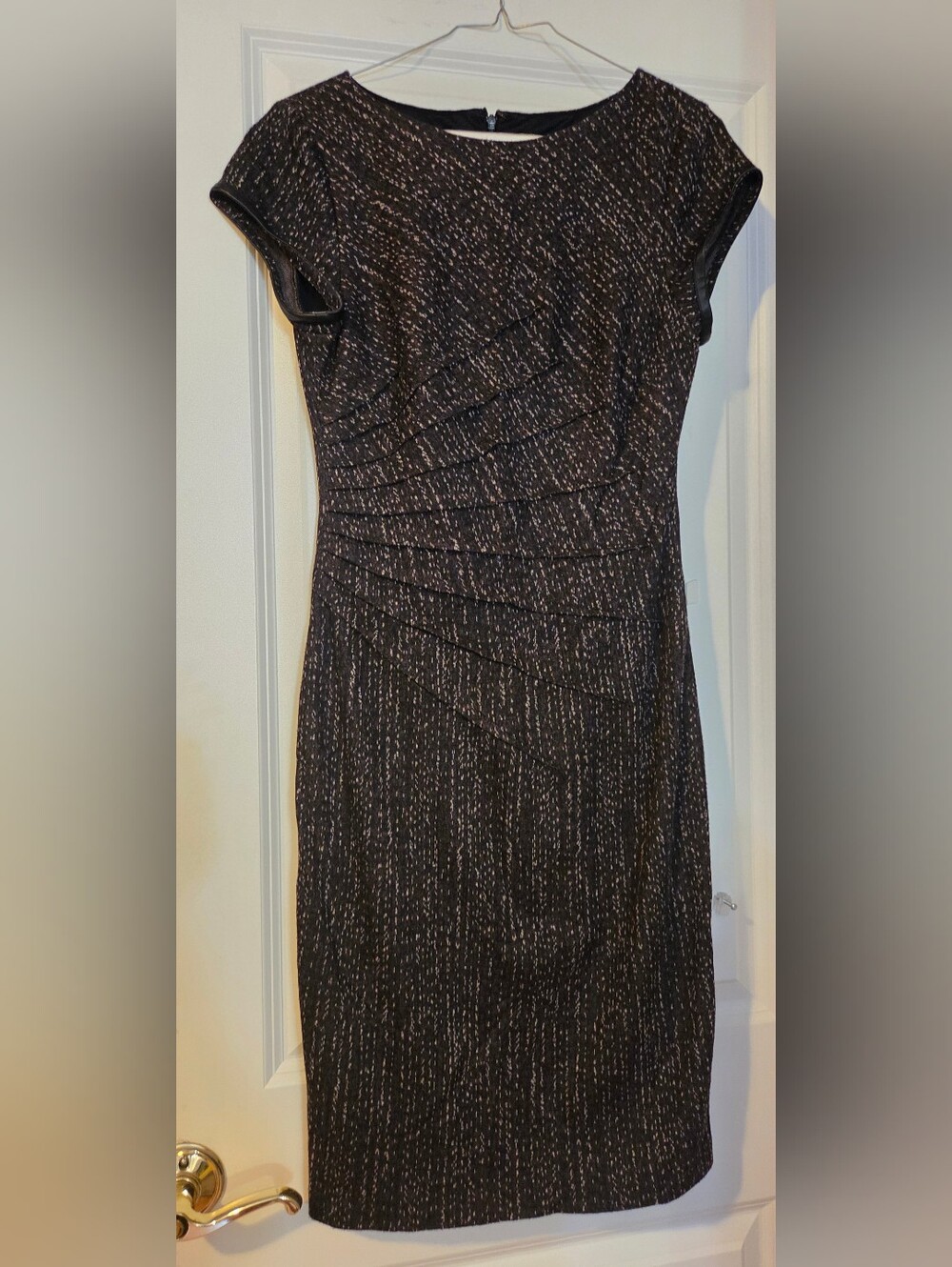 Cache Black And Brown Thread Knit Sheath Dress.  Fully Lined